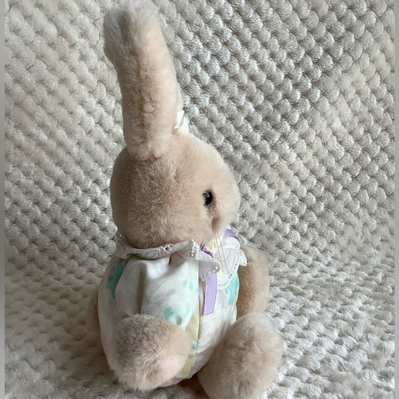 DAKIN Vintage Plush Bunny Rabbit Stuffed Animal Toy - Picture 4 of 12